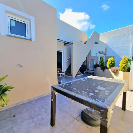 Cozy House Casa De Abuelos In Icod De Vinos By Hrtenerife Net Icod De Los Vinos