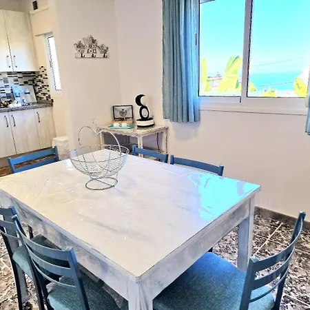 Cozy House Casa De Abuelos In Icod De Vinos By Hrtenerife Net